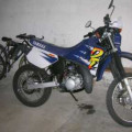 Yamaha dt 125 - fireblue .