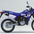 YAMAHA DT 125  blueorg