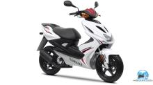 YAMAHA AEROX 2012 white