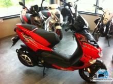 APRILIA SR 50 STREET 2012 RED